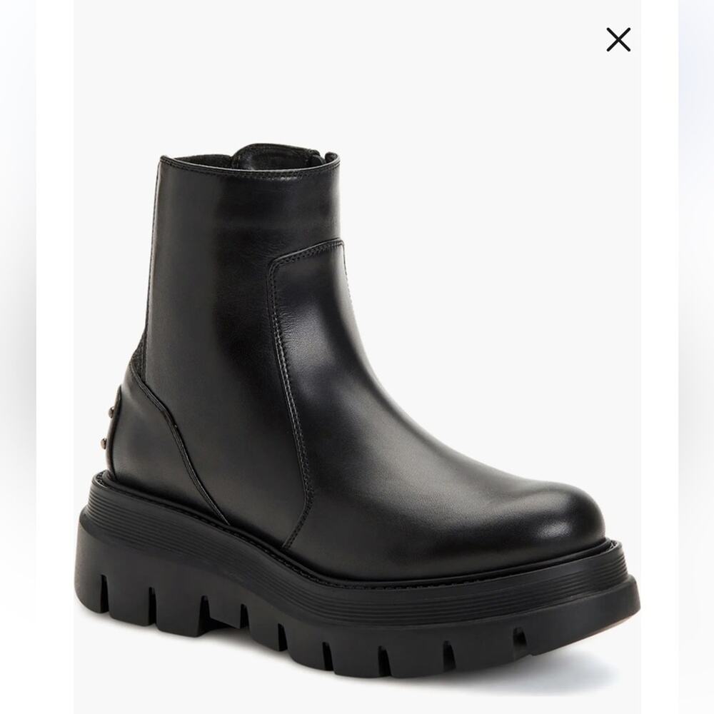 Aquatalia Skyler Black Leather Water-Resistant‎ Lug Sole Platform Boot Size 10